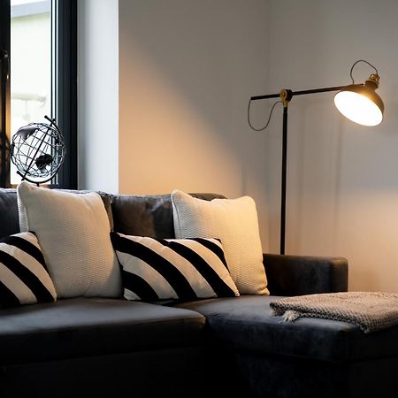 Modern 2-Bed Apartment With Balcony, Close To Oxford City Centre With Free Parking Kültér fotó