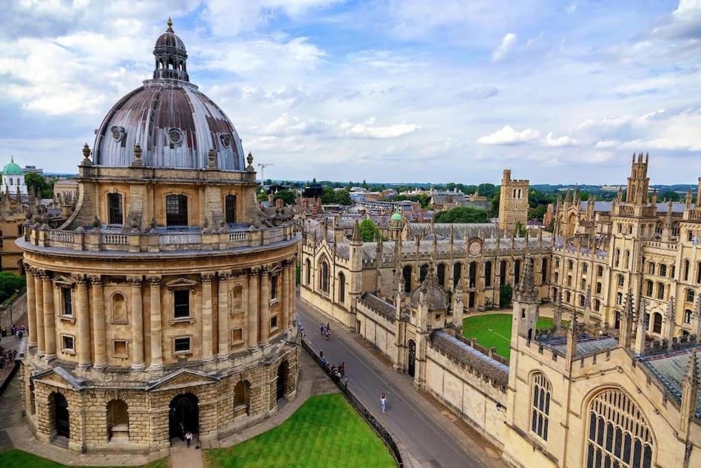 Modern 2-Bed Apartment With Balcony, Close To Oxford City Centre With Free Parking Kültér fotó