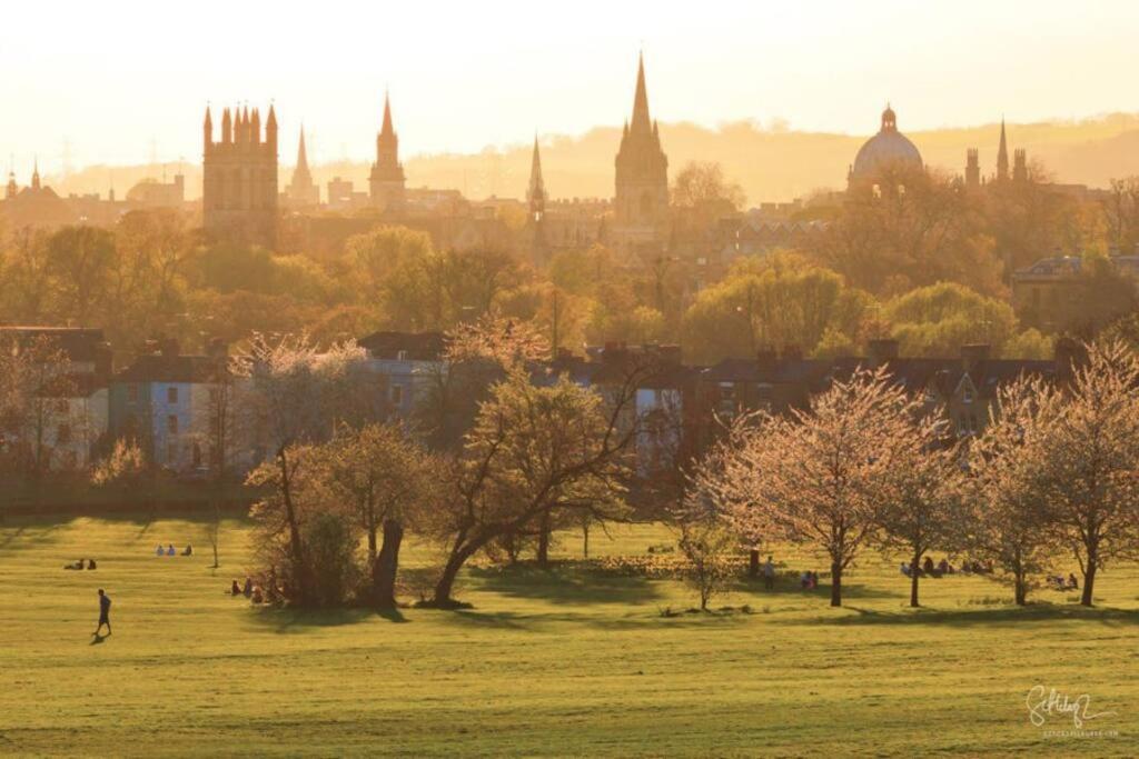 Modern 2-Bed Apartment With Balcony, Close To Oxford City Centre With Free Parking Kültér fotó