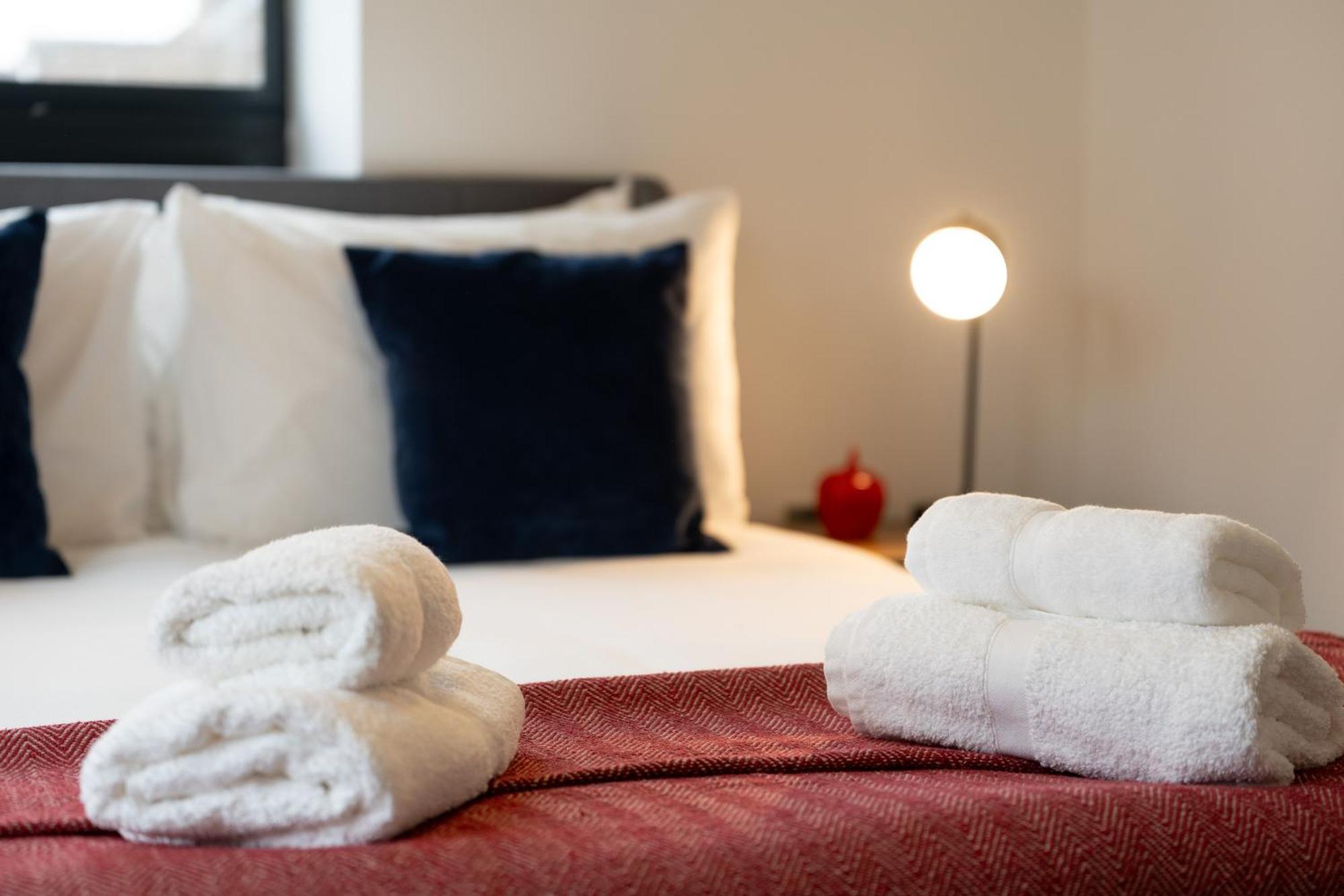 Modern 2-Bed Apartment With Balcony, Close To Oxford City Centre With Free Parking Kültér fotó