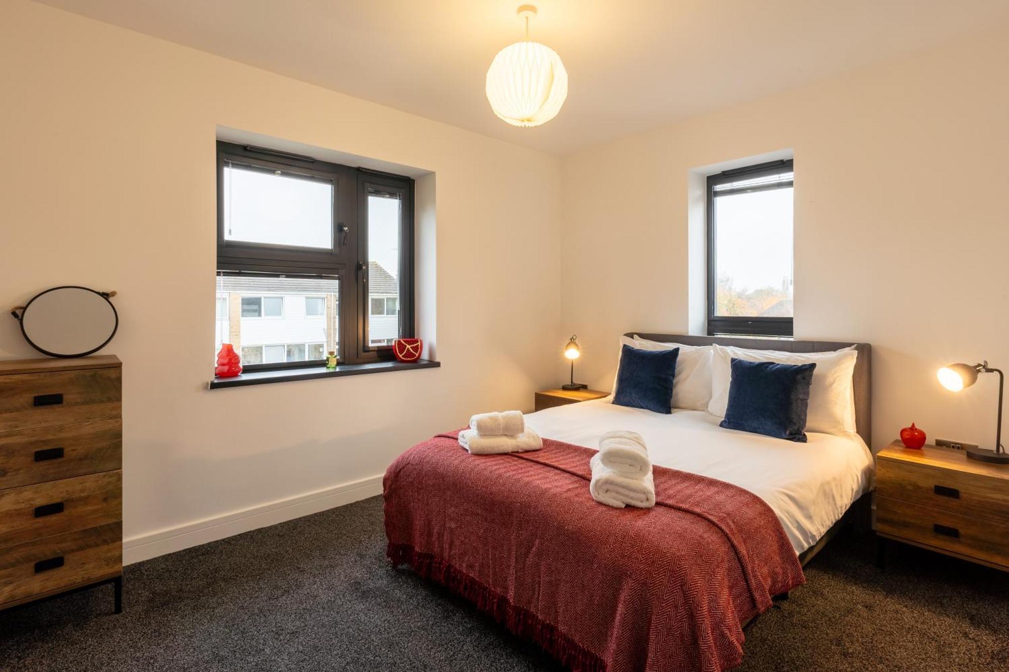 Modern 2-Bed Apartment With Balcony, Close To Oxford City Centre With Free Parking Kültér fotó